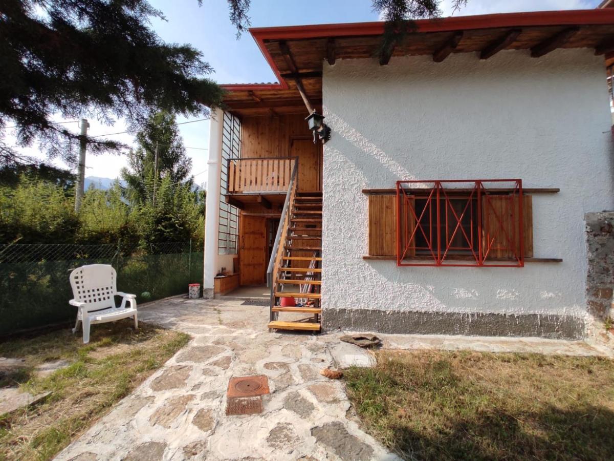 Appartamento Con Giardino Privato. Rubiana Extérieur photo